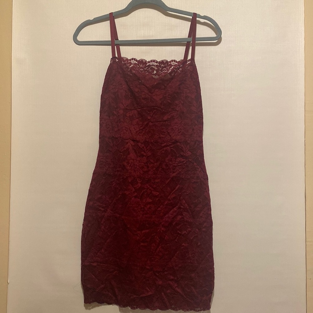 Guess maroon (dark red) lace spaghetti strap dress - size Medium